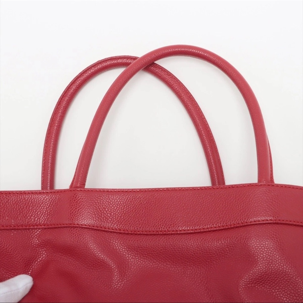 CHANEL Caviar Red Tote Bag - Picture 4 of 14